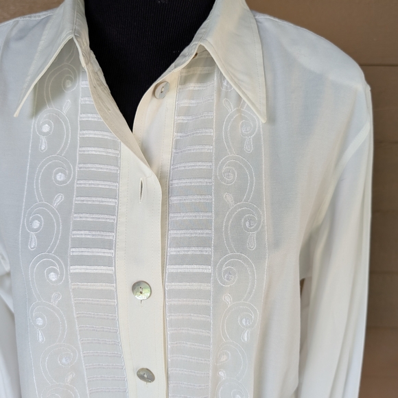 🧨 3 for $15 Frilli White Button-Up Dress Shirt - Picture 5 of 6